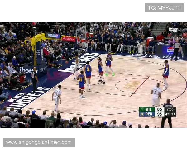 布鲁克洛佩斯：从篮下巨兽到全能球员的华丽转身