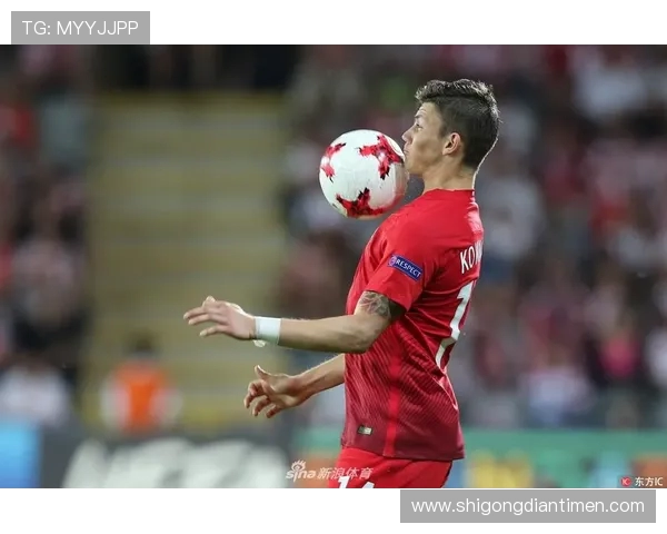 欧青赛精彩对决波兰迎战英格兰谁能笑到最后引发关注 欧青赛精彩对决波兰迎战英格兰谁能笑到最后引发关注