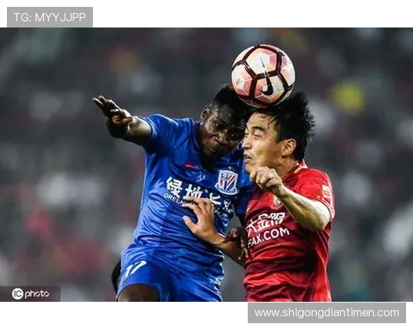 申花与重庆历年交锋战绩回顾及分析揭秘球队优势与劣势