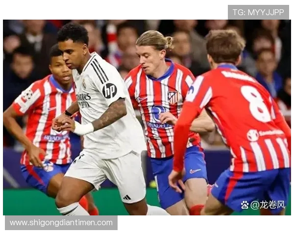 皇马与马竞巅峰对决精彩回顾及赛后分析尽在CNTV直播 皇马与马竞巅峰对决精彩回顾及赛后分析尽在CNTV直播