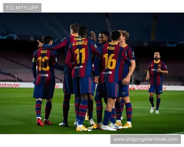 西甲激战马拉加主场迎战巴塞罗那争夺三分之战