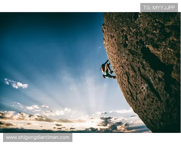 武汉攀岩队的成长历程与极限运动嘉年华的精彩瞬间揭秘