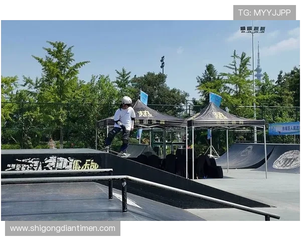 南京滑板队夺冠最新比赛经验分享TOP10助力滑板爱好者提升技巧